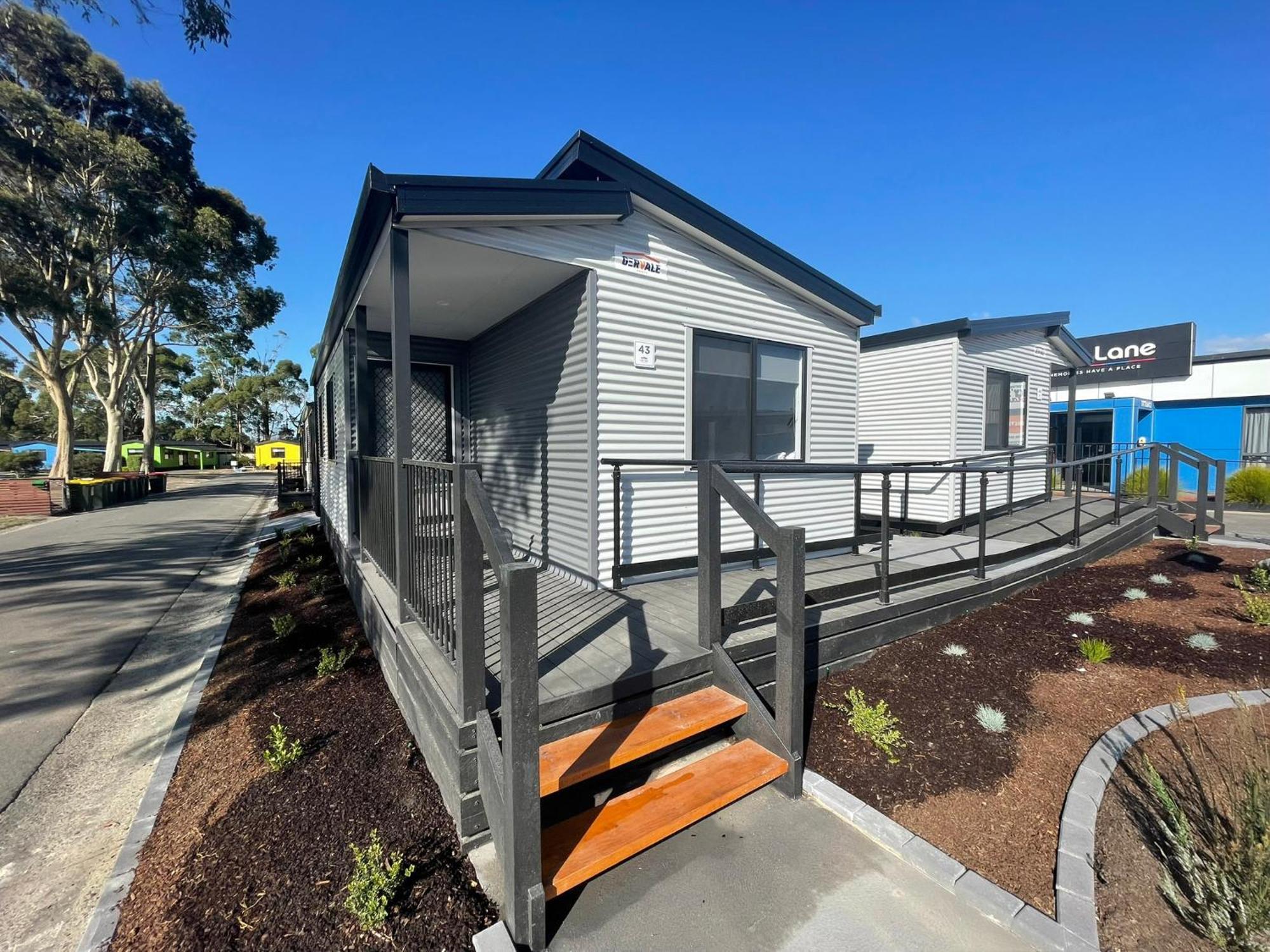 Big4 Traralgon Park Lane Holiday Park Bagian luar foto