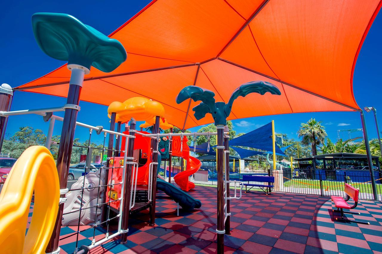 Big4 Traralgon Park Lane Holiday Park Bagian luar foto
