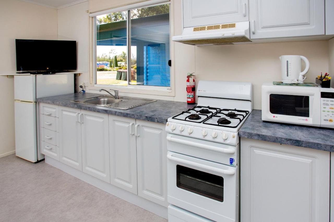 Big4 Traralgon Park Lane Holiday Park Bagian luar foto
