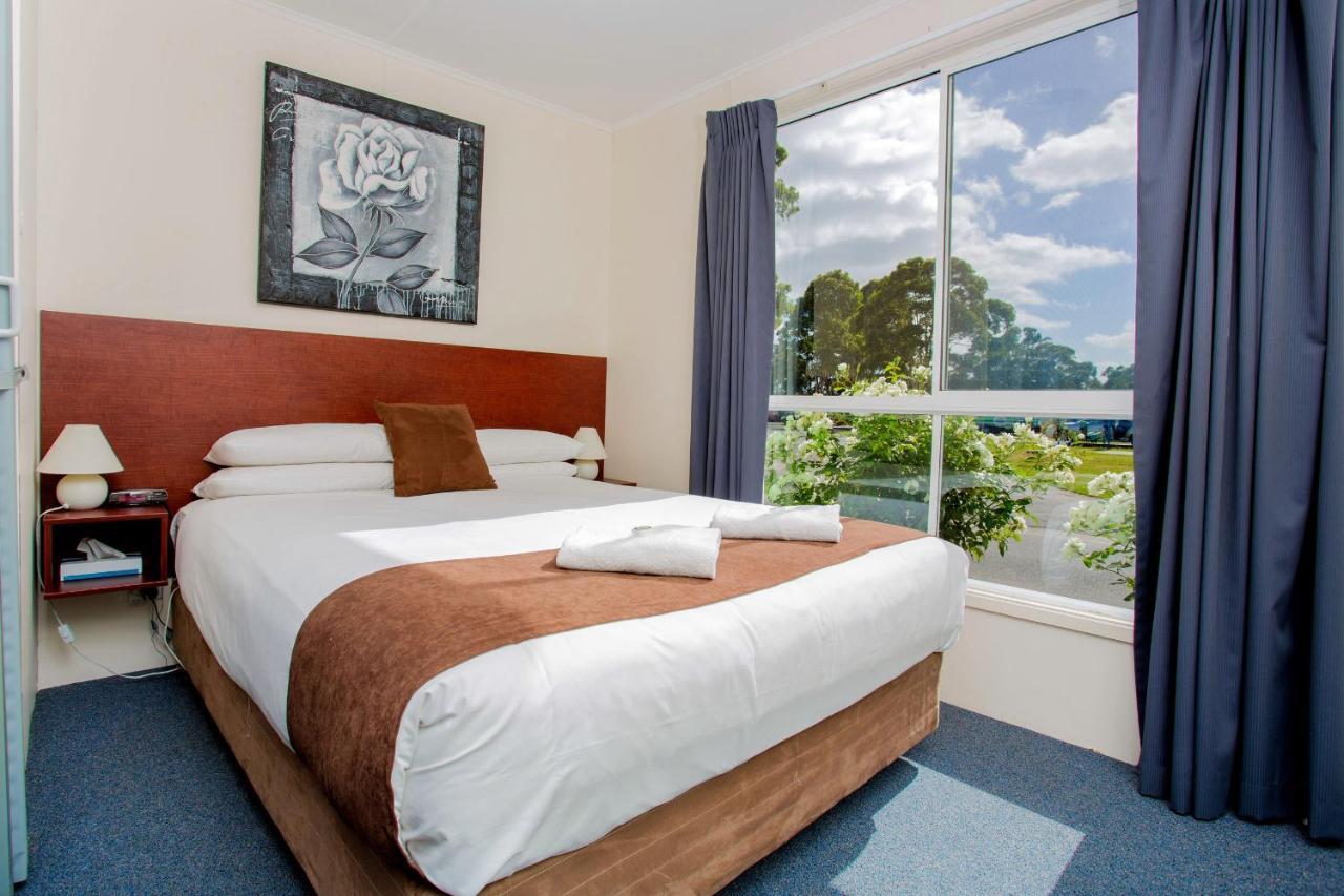 Big4 Traralgon Park Lane Holiday Park Bagian luar foto