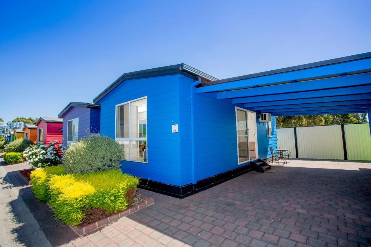 Big4 Traralgon Park Lane Holiday Park Bagian luar foto