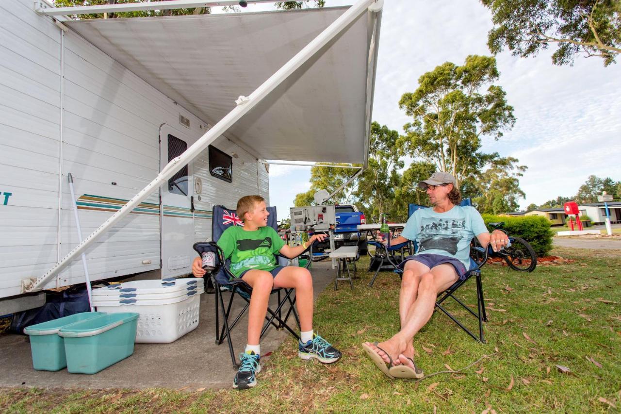 Big4 Traralgon Park Lane Holiday Park Bagian luar foto